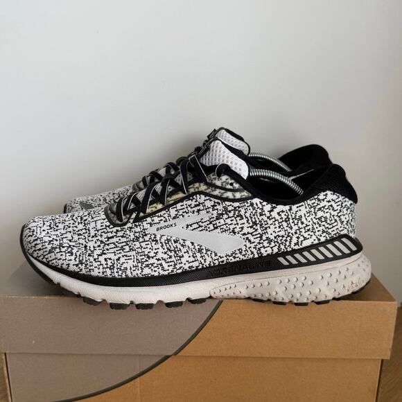 Brooks Adrenaline 20 Black/White Women Running Sneakers - SZ 11 - Picture 5 of 12